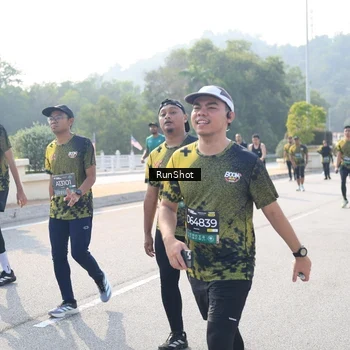 Runner Photo 6928129