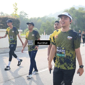 Runner Photo 6928139