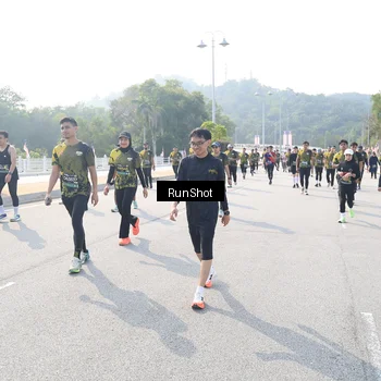Runner Photo 6928156