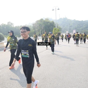 Runner Photo 6928164