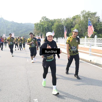 Runner Photo 6928168