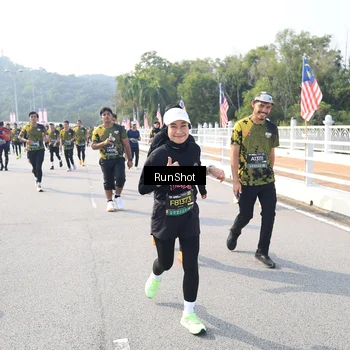 Runner Photo 6928169