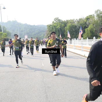 Runner Photo 6928179