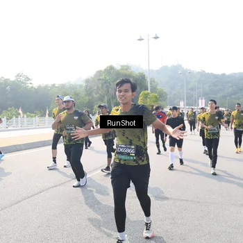 Runner Photo 6928185