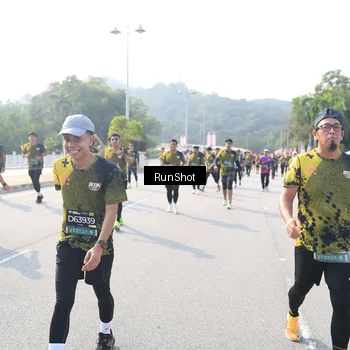 Runner Photo 6928219