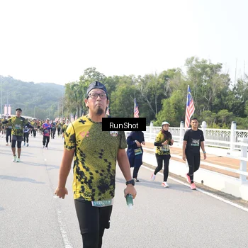 Runner Photo 6928220