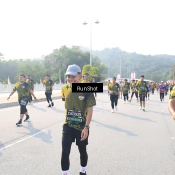 Runner Photo 6928226
