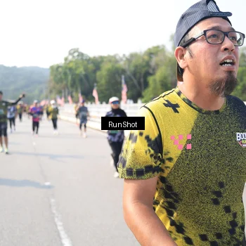 Runner Photo 6928227