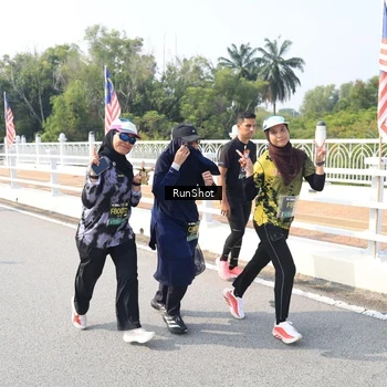 Runner Photo 6928245