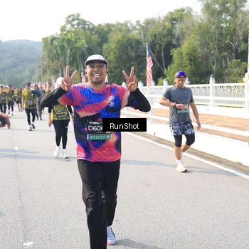 Runner Photo 6928259