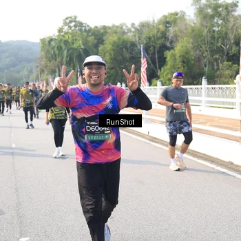Runner Photo 6928260