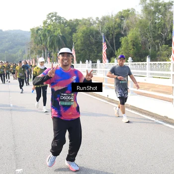 Runner Photo 6928264