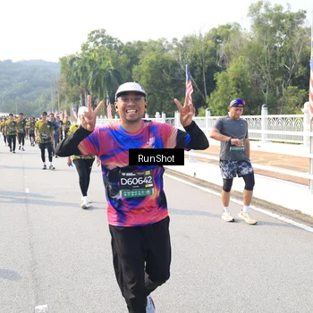 Runner Photo 6928266