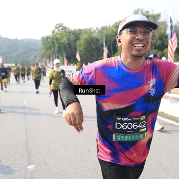 Runner Photo 6928267