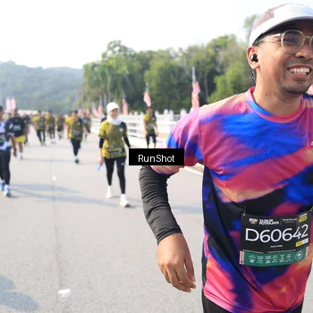 Runner Photo 6928268