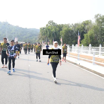 Runner Photo 6928270
