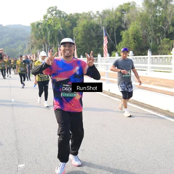 Runner Photo 6928271