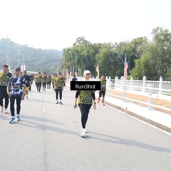 Runner Photo 6928276