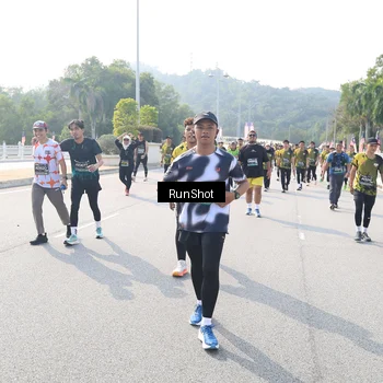 Runner Photo 6928283