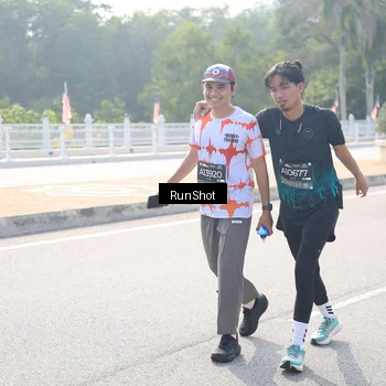 Runner Photo 6928286
