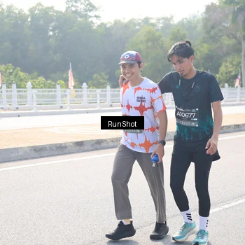 Runner Photo 6928290