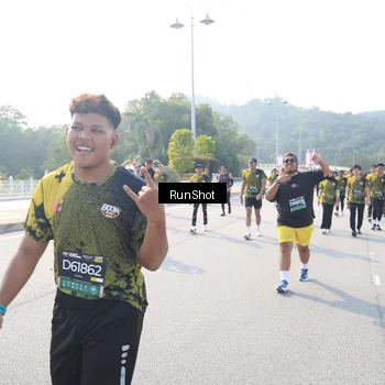 Runner Photo 6928299