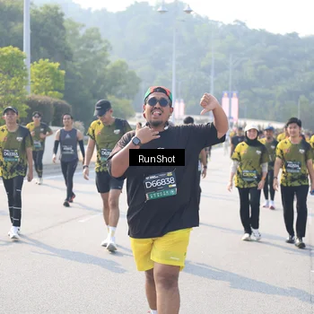Runner Photo 6928302