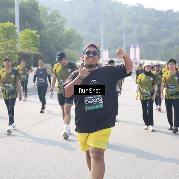 Runner Photo 6928305