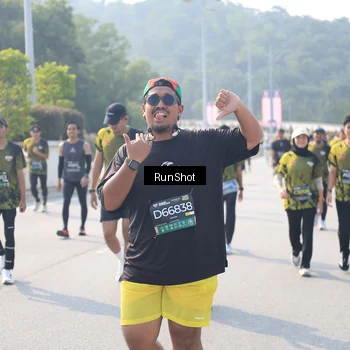 Runner Photo 6928306