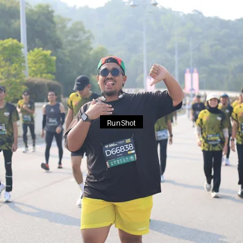 Runner Photo 6928310