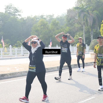 Runner Photo 6928312