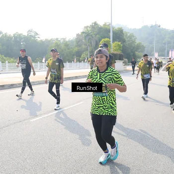 Runner Photo 6928326