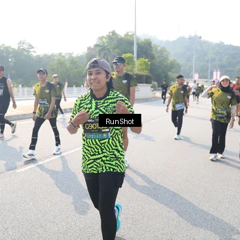 Runner Photo 6928329