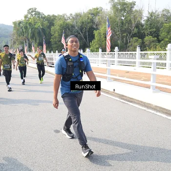 Runner Photo 6928342