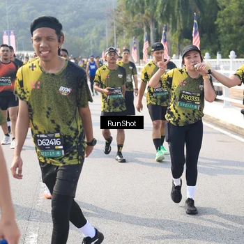 Runner Photo 6928347