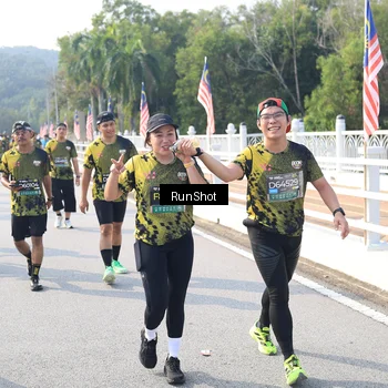Runner Photo 6928350