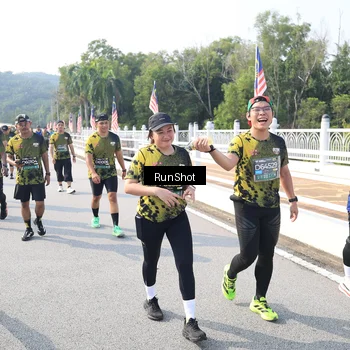 Runner Photo 6928357