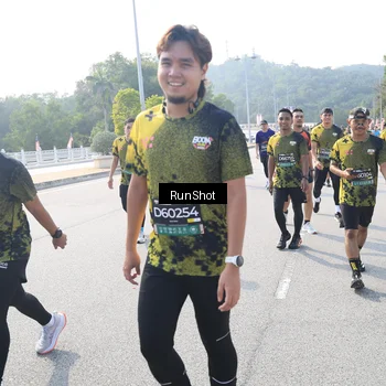 Runner Photo 6928364