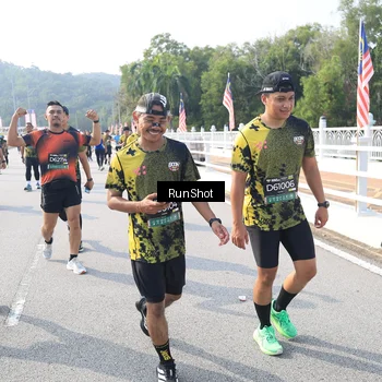 Runner Photo 6928376