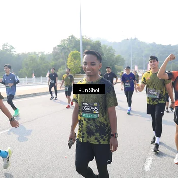 Runner Photo 6928379