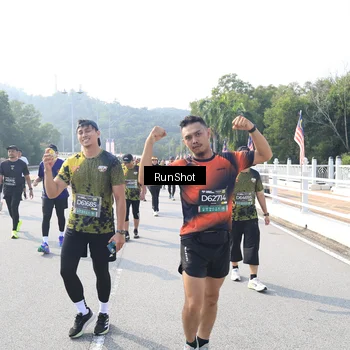 Runner Photo 6928382