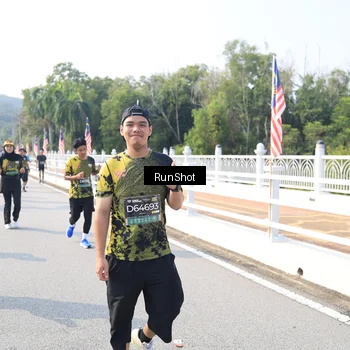 Runner Photo 6928402