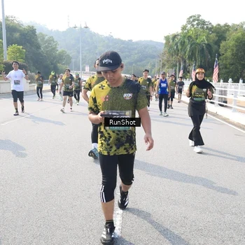 Runner Photo 6928409