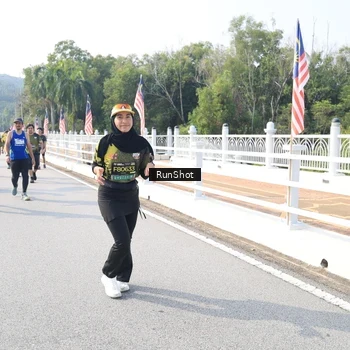 Runner Photo 6928421