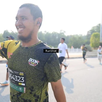 Runner Photo 6928441