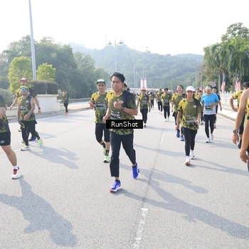 Runner Photo 6928457