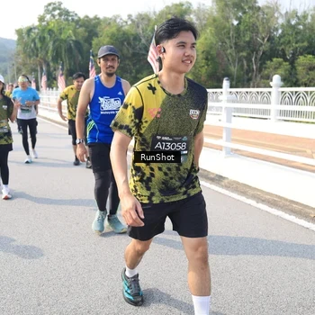 Runner Photo 6928460