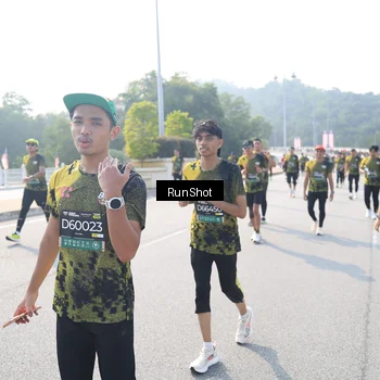 Runner Photo 6928476