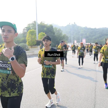Runner Photo 6928478