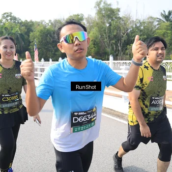 Runner Photo 6928491